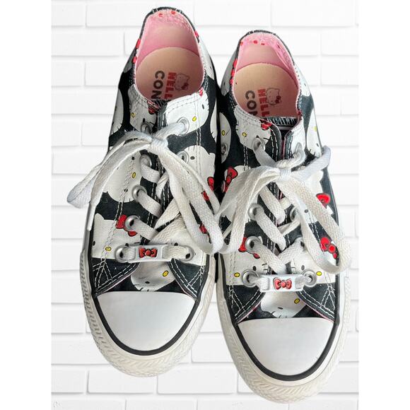 Converse Chuck Taylor All Star OX x Hello Kitty Black 2018 Women's 6 - Picture 1 of 14